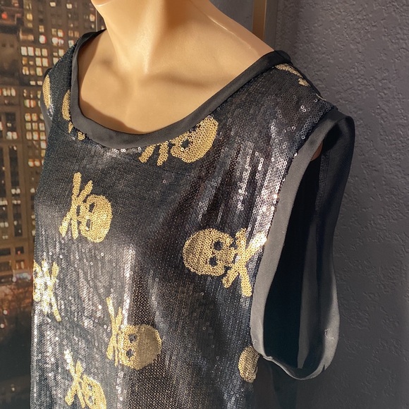 FASHION EXIT - vest tank: black sequins w gold sequin skulls, sheer rear - L - Picture 10 of 16
